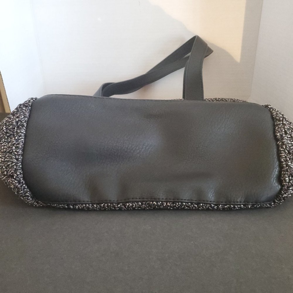 THE SAK CROCHET TOTE  NWOT - Picture 2 of 5